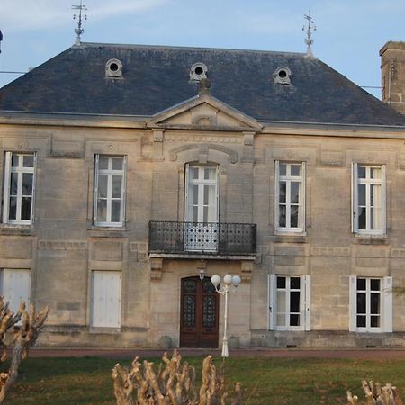 Chateau Begot Lansac  Exteriér fotografie